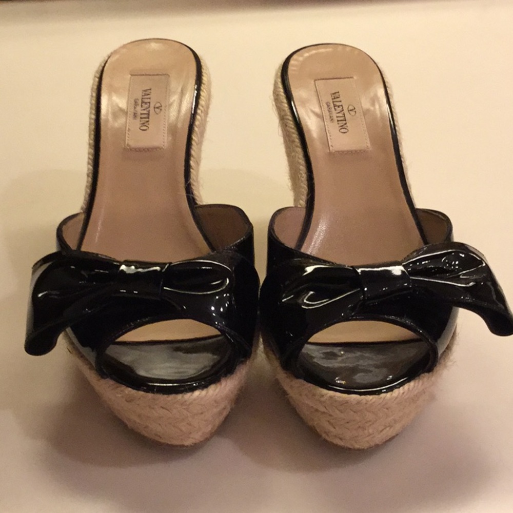 Valentino Black patent leather Espadrille bow wedg